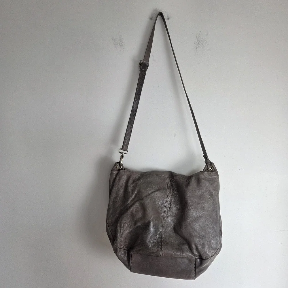 Italian Gray Genuine leather fold over boho shoulder crossbody bag Hippe Tassle